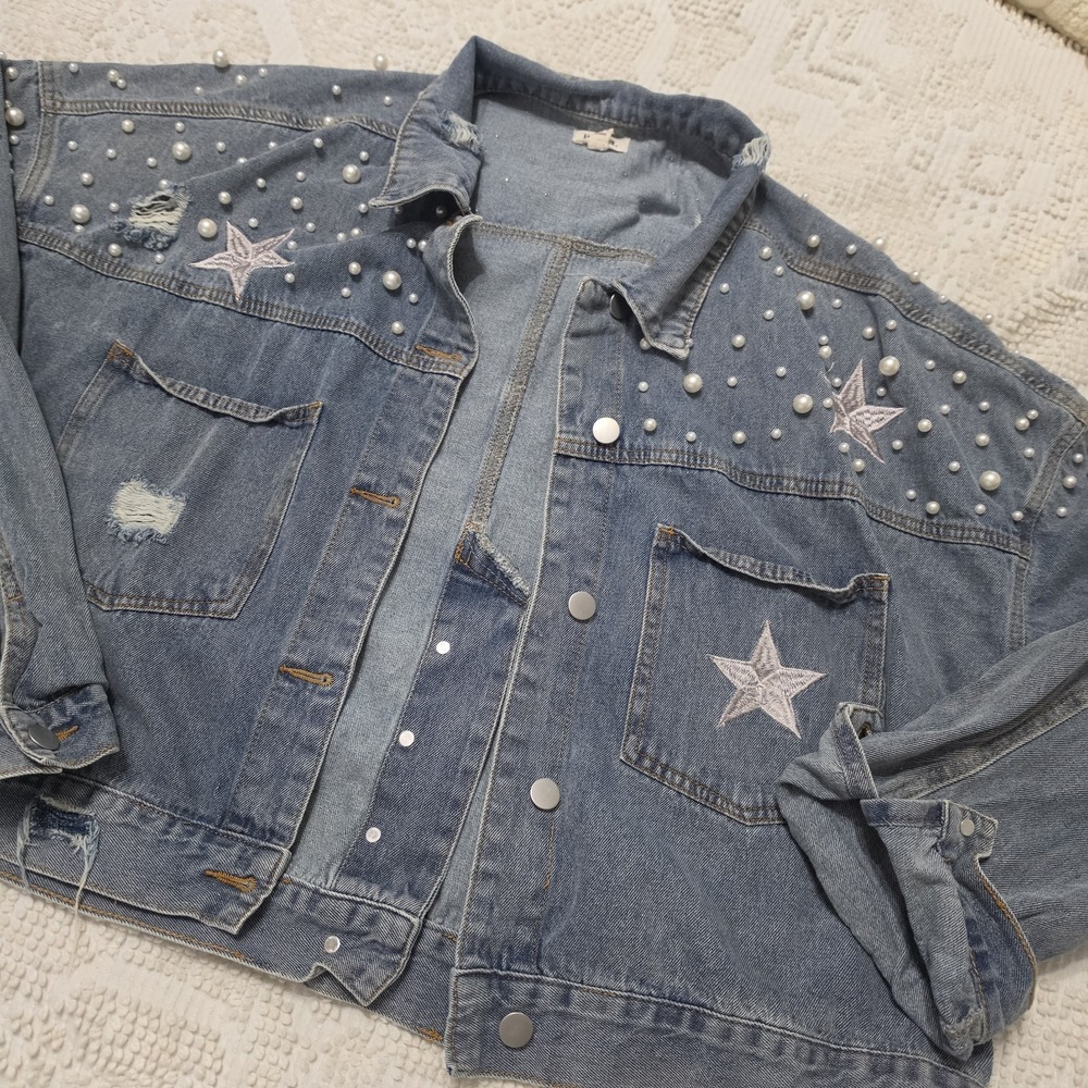 POL Jacket Womens Medium Blue Denim Pearl Studded Star Embroidered Cropped Boho